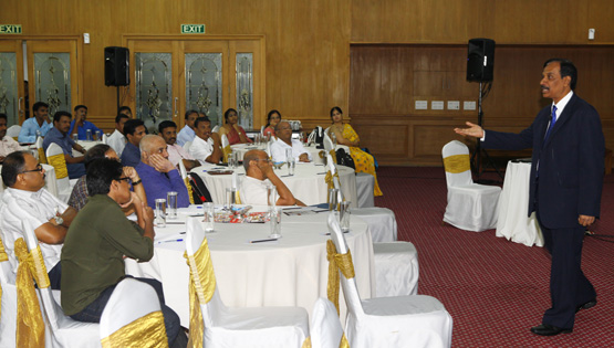 Seminar-images-11.jpg